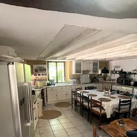 Les Mures Holiday home *